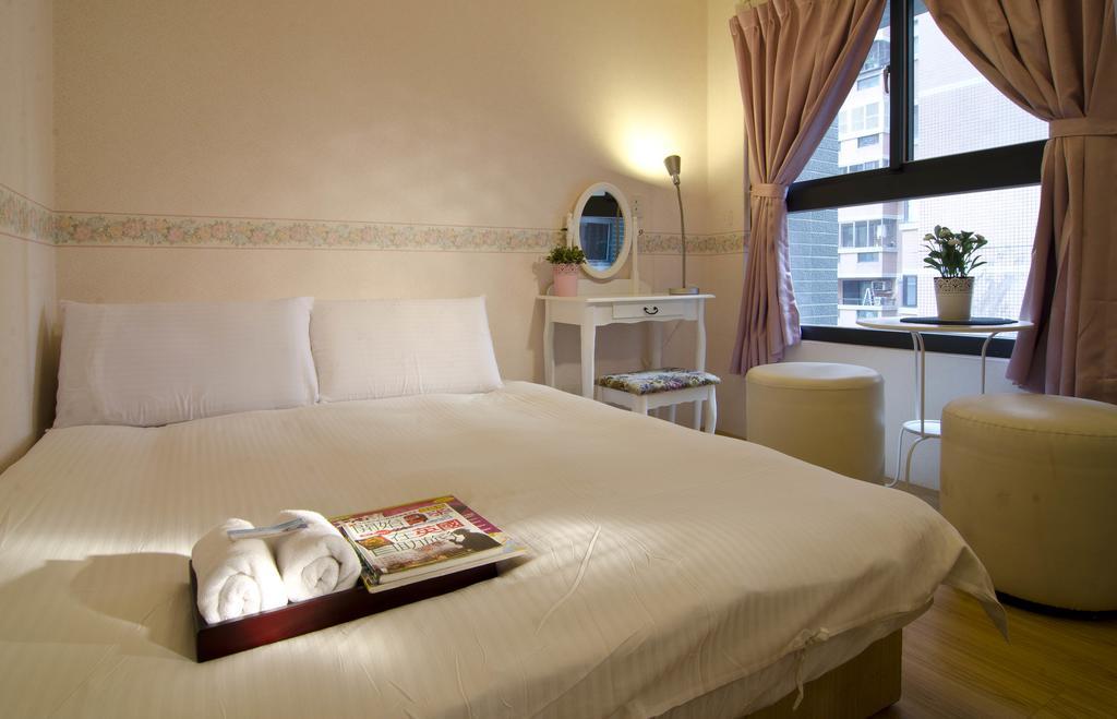 Star Hostel Taichung Eksteriør bilde